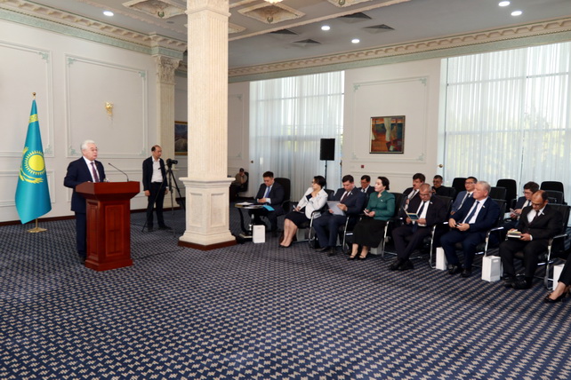 ​​​​​​​В Ташкенте состоялось обсуждение Послания Президента Казахстана