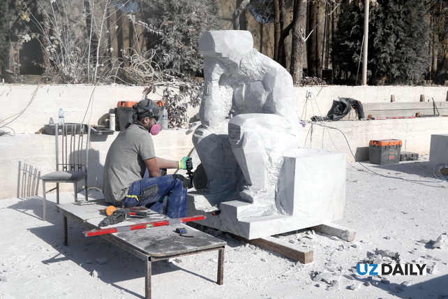 В Самарканде проходит IV Международный симпозиум скульпторов «Самарканд – 2025» в рамках CITES CoP20