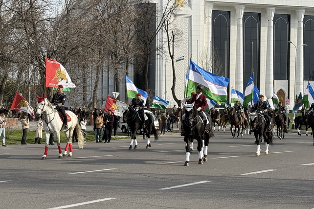 В Ташкенте состоялся конный парад, посвящённый празднику Навруз