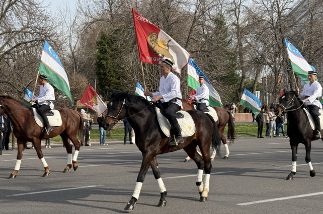 В Ташкенте состоялся конный парад, посвящённый празднику Навруз