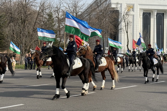 В Ташкенте состоялся конный парад, посвящённый празднику Навруз