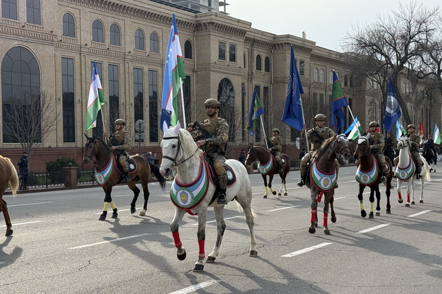 В Ташкенте состоялся конный парад, посвящённый празднику Навруз