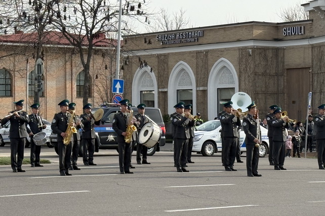 В Ташкенте состоялся конный парад, посвящённый празднику Навруз