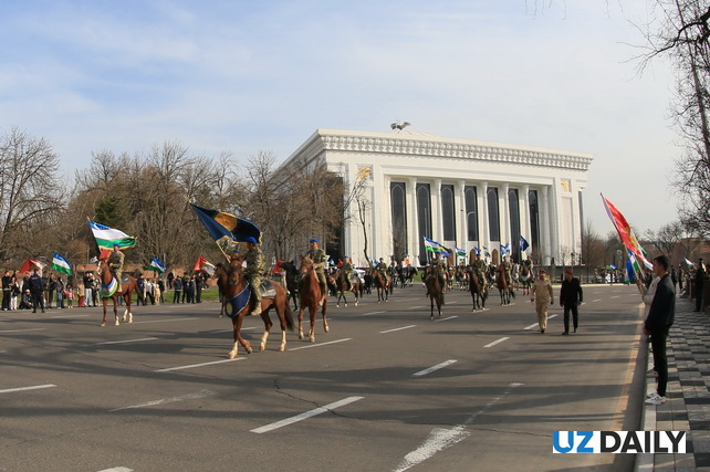 В Ташкенте состоялся конный парад, посвящённый празднику Навруз