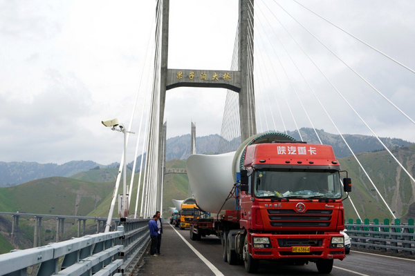 Wind generators are delivered from China for the wind power plant under construction in the Bukhara region
