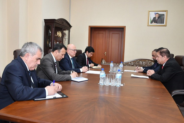 Foreign Ministry hosts a meeting with the Ambassador of the State of Palestine