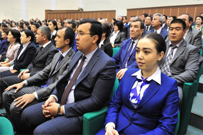 Служить народу - высшее счастье