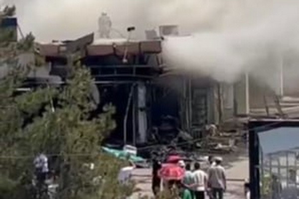 На Юнусабадском рынке произошёл пожар