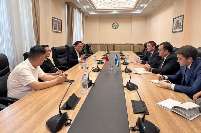 Uzbekistan and Tianjin Rail Transit Discuss Cooperation in Metro and Railway Development