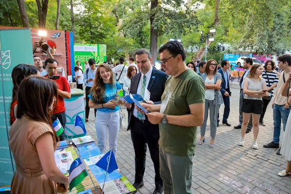 Как прошёл первый молодёжный фестиваль EduCo Fest?