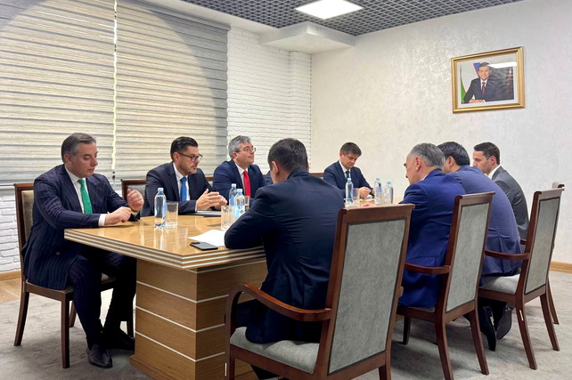 O‘zbekiston va Vengriya energetika va sanoat sohasida hamkorlikni kengaytirish masalalarini muhokama qildi