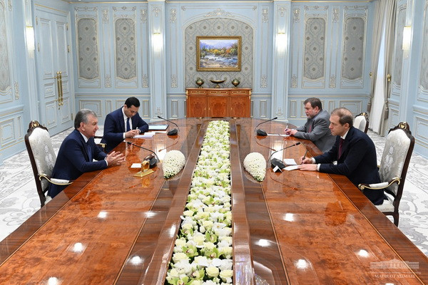 President of Uzbekistan receives Russian delegation