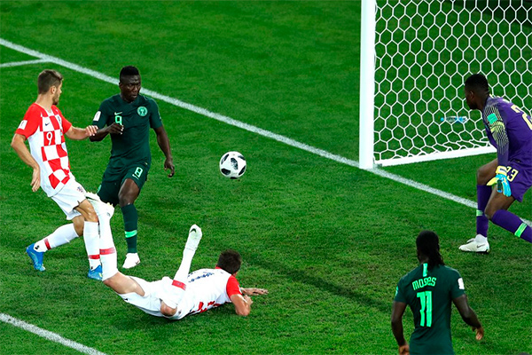 Хорватия обыграла Нигерию со счетом 2:0