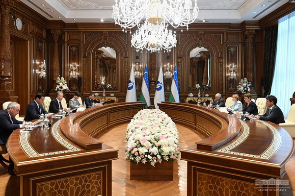 President of Uzbekistan sets priorities for strategic cooperation with EBRD