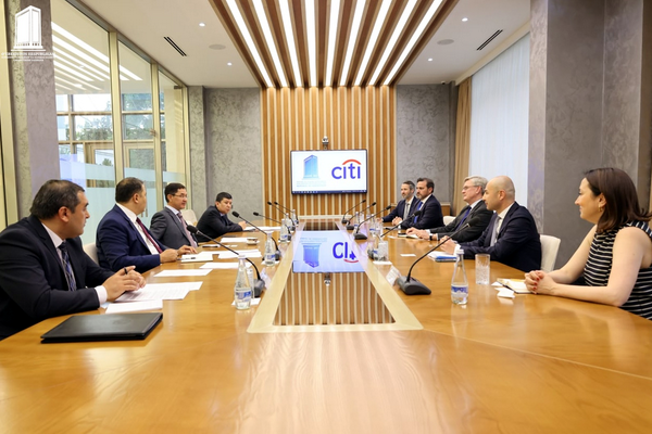 Uzbek DPM holds meeting with representatives of the international bank "Citibank"