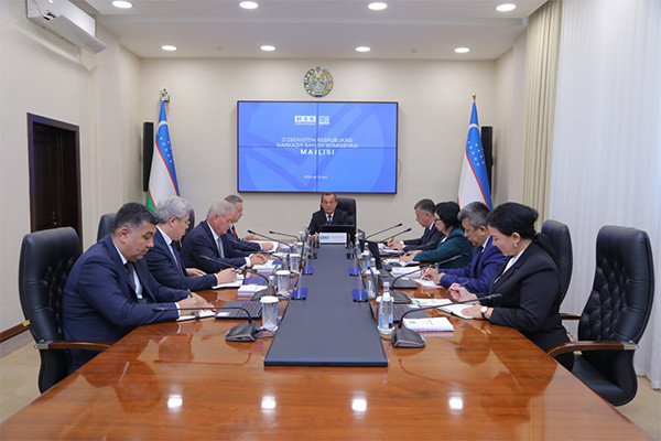 CEC registers authorized representatives of political parties