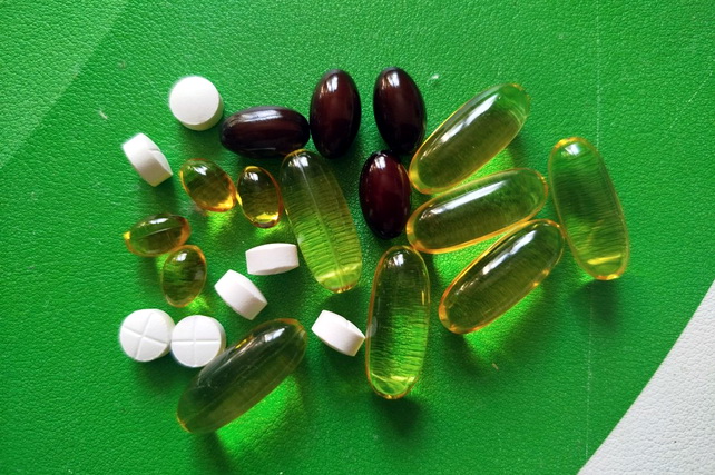 Комитет по конкуренции предупреждает о рисках рекламы БАД