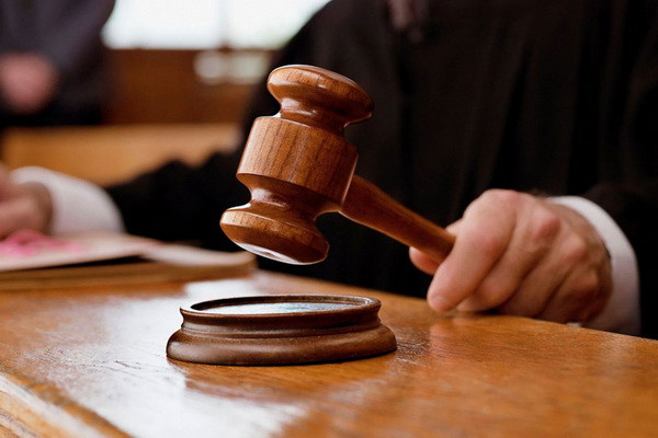 When a court decision is made to collect debt on a loan, the accrual of interest and penalties stops