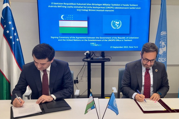 UNOPS signs Host Country Agreement with the government of Uzbekistan