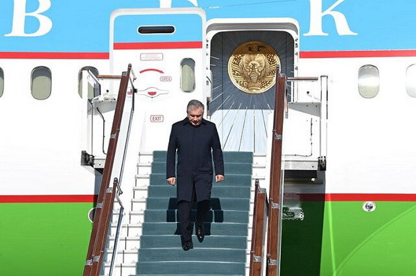 Шавкат Мирзиёев в декабре проведет встречи с Президентами Казахстана и Кыргызстана