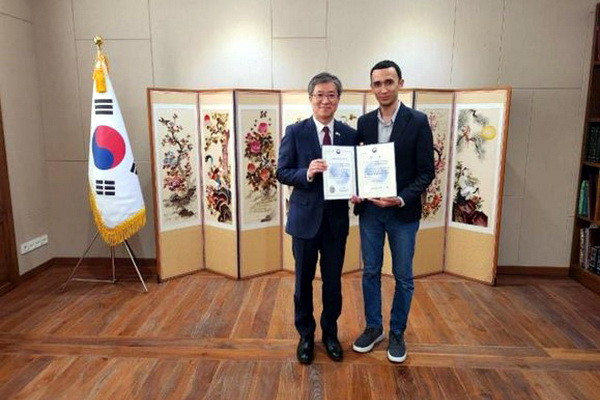 Sadulla Ibragimov wins the Quiz on Korea quiz