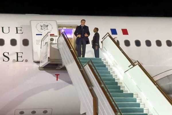 President of France arrived in Uzbekistan