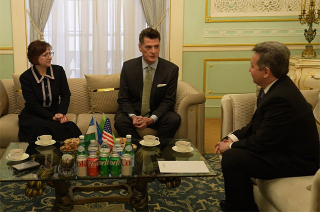 Узбекистан и Coursera выдвинули новые инициативы в сфере цифрового образования