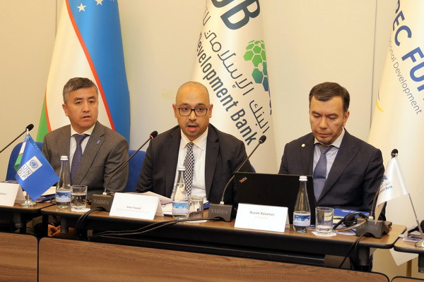 Environmental degradation in the Aral Sea region: round table based on the results of assessing the impact on agriculture and population