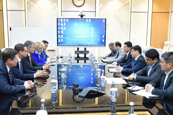 «Узбекнефтегаз» провел переговоры с компанией Linde