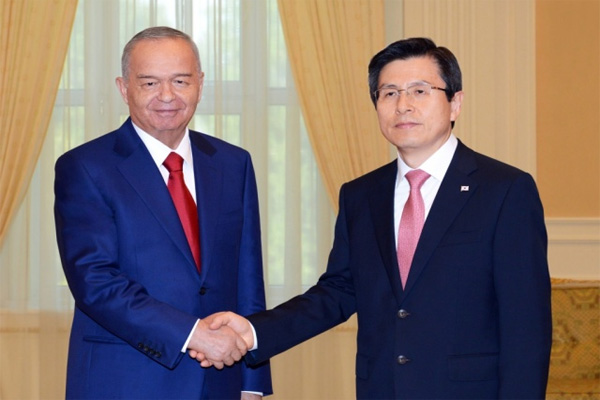 President of Uzbekistan receives South Korean PM