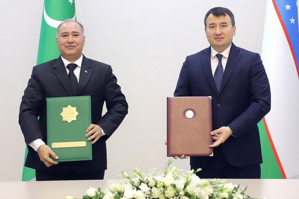 Uzbekistan, Turkmenistan consider development of  trade and economic relations