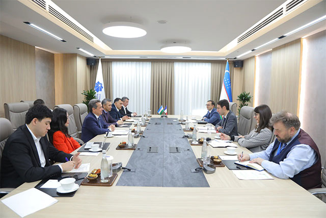 Delegation Led by the French Ambassador to Uzbekistan Visits the Ministry of Digital Technologies