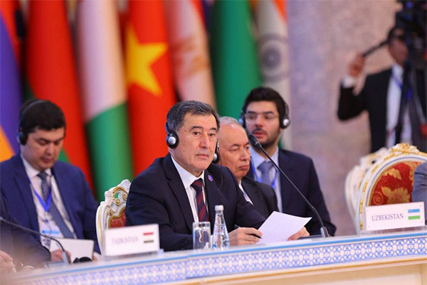 Uzbek FM emphasizes the importance of preventing the isolation of Afghanistan