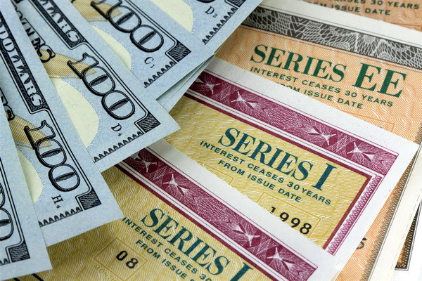 Re-issued licences for professional activities on the securities market