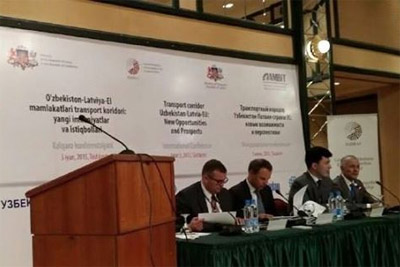 Development of transport corridors discussed in Tashkent