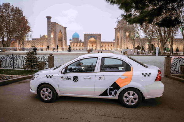 Uzbekistan launches social taxi service for students with disabilities