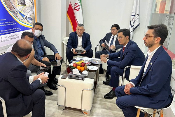 Negotiations takes place with Iranian companies on oil and gas processing projects