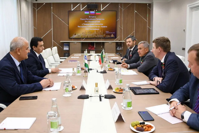 Consul General of Uzbekistan received by the President of Tatarstan
