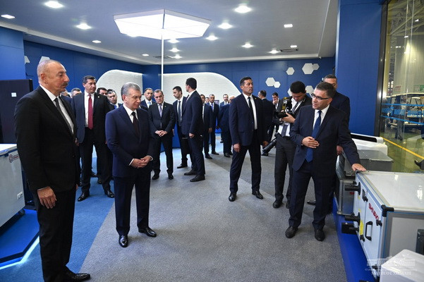 Azerbaijani guests got acquainted with the products of Uzbekistan
