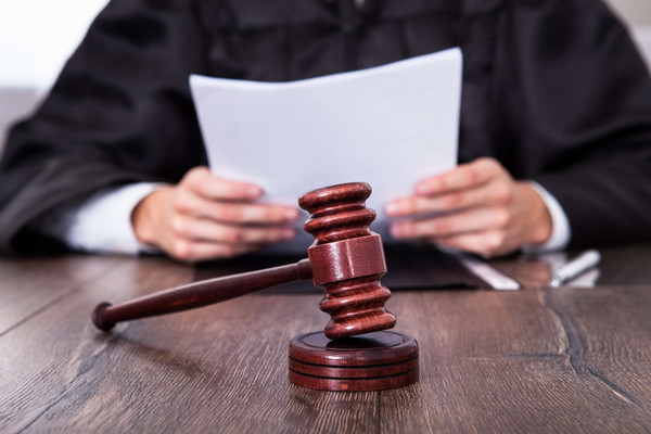 Complaints against the activities of the state executor to be considered only by administrative courts