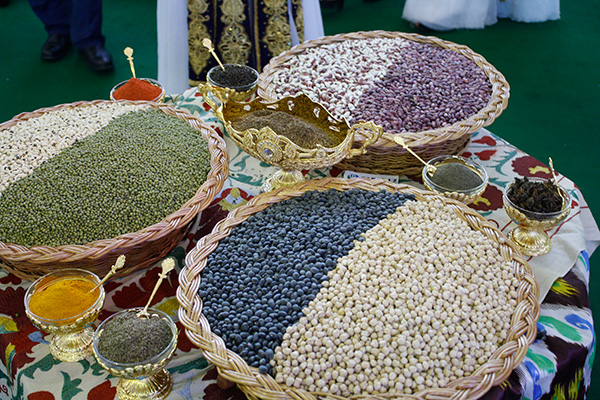 Шесть российских компаний получат узбекские овощи без предоплаты