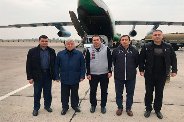 Uzbek doctors fly to Russian to help road accident victims