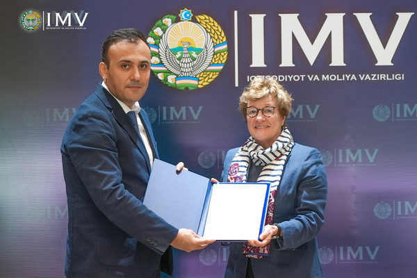 Uzbekistan hands over a note to join the "Climate Coalition of Finance Ministers"