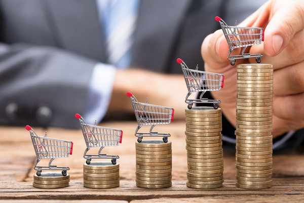 In May 2022, goods and services in the consumer market become expensive by 1.0% on average