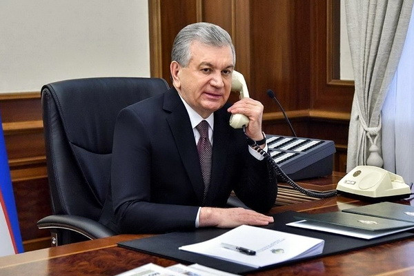 Shavkat Mirziyoyev holds a telephone conversation with the President of Russia