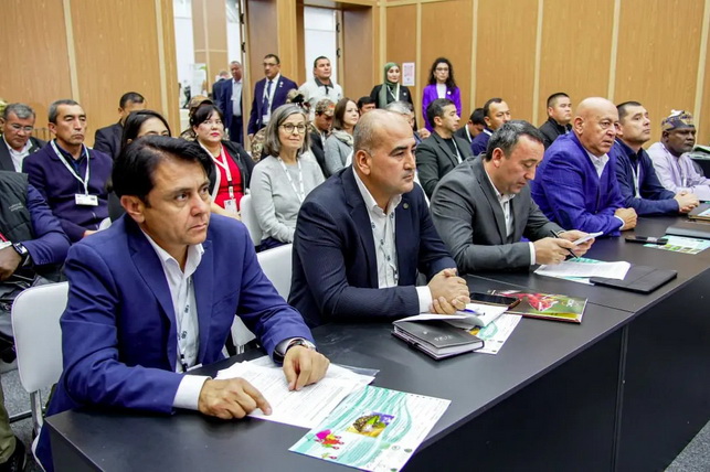 На полях CITES CoP20 представили экологическую классификацию лесов для сохранения биоразнообразия