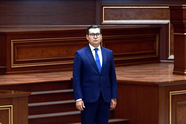 Senators elect the Deputy Commissioner of the Oliy Majlis for Human Rights