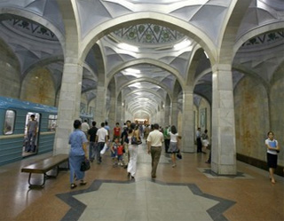 Ташкентский метрополитен ежедневно перевозит 180-200 тыс. пассажиров