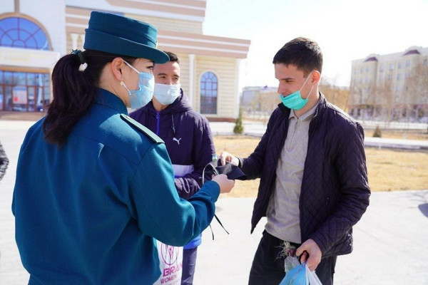 Uzbekistan tightens control over wearing masks in public places