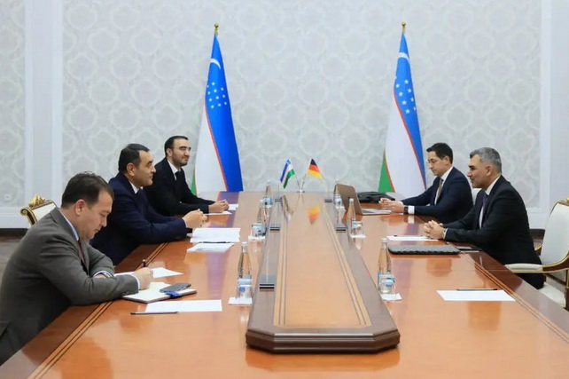 Ферганская область обсуждает с немецкими инвесторами проект по переработке хлопковых стеблей